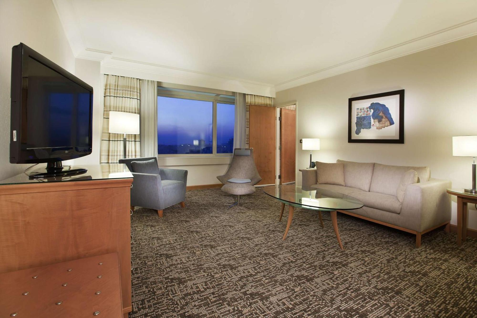 Adana Hiltonsa Hotel Ngoại thất bức ảnh
