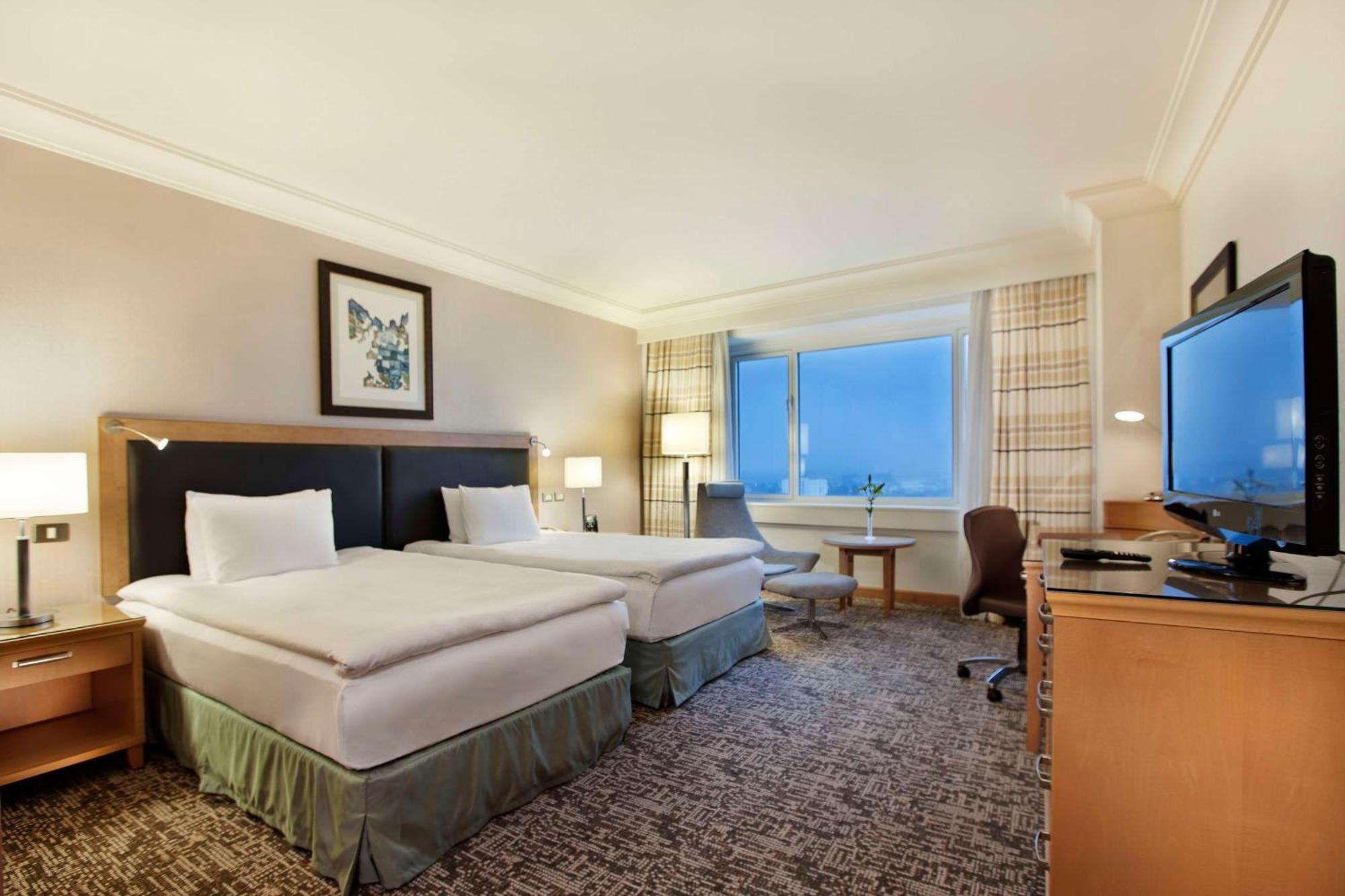 Adana Hiltonsa Hotel Ngoại thất bức ảnh