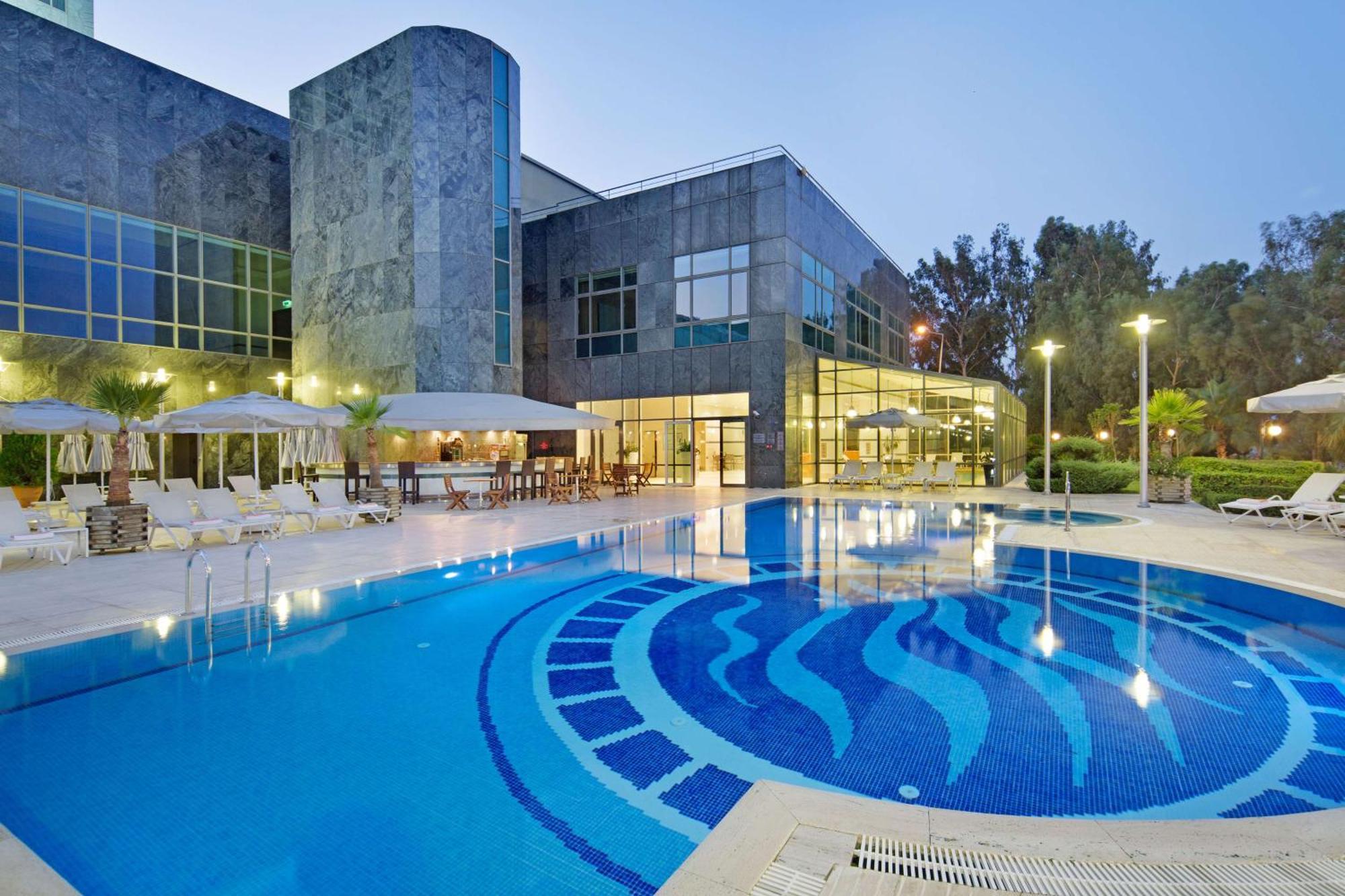 Adana Hiltonsa Hotel Ngoại thất bức ảnh