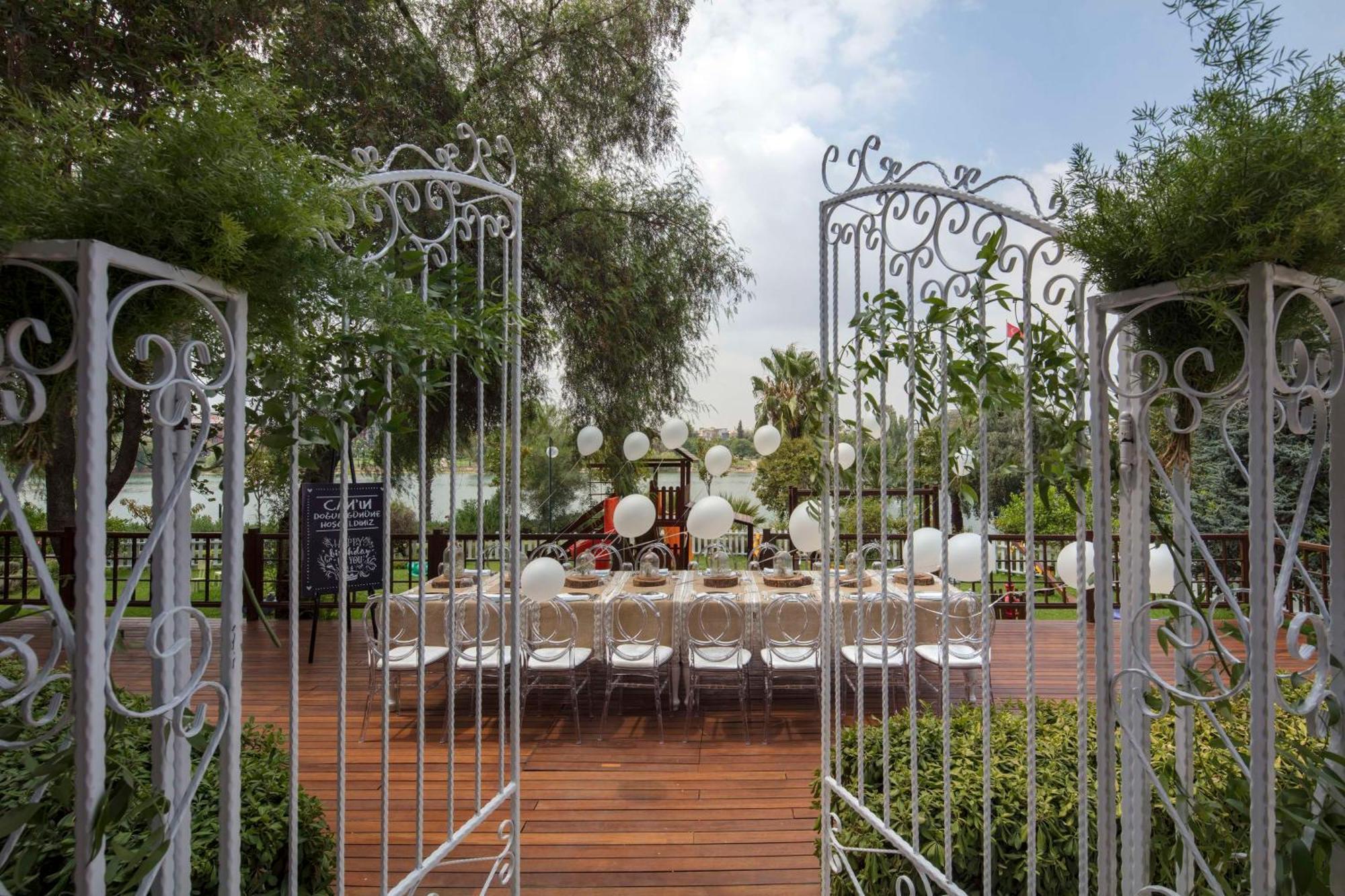 Adana Hiltonsa Hotel Ngoại thất bức ảnh